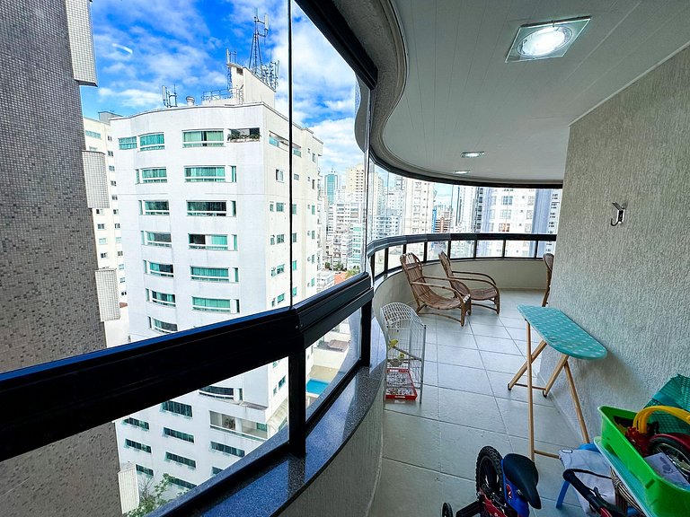 Apto 2 Quartos – 2 Vagas – Centro BC