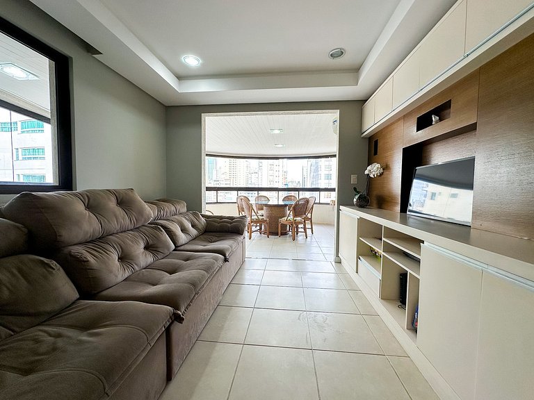 Apto 2 Quartos – 2 Vagas – Centro BC