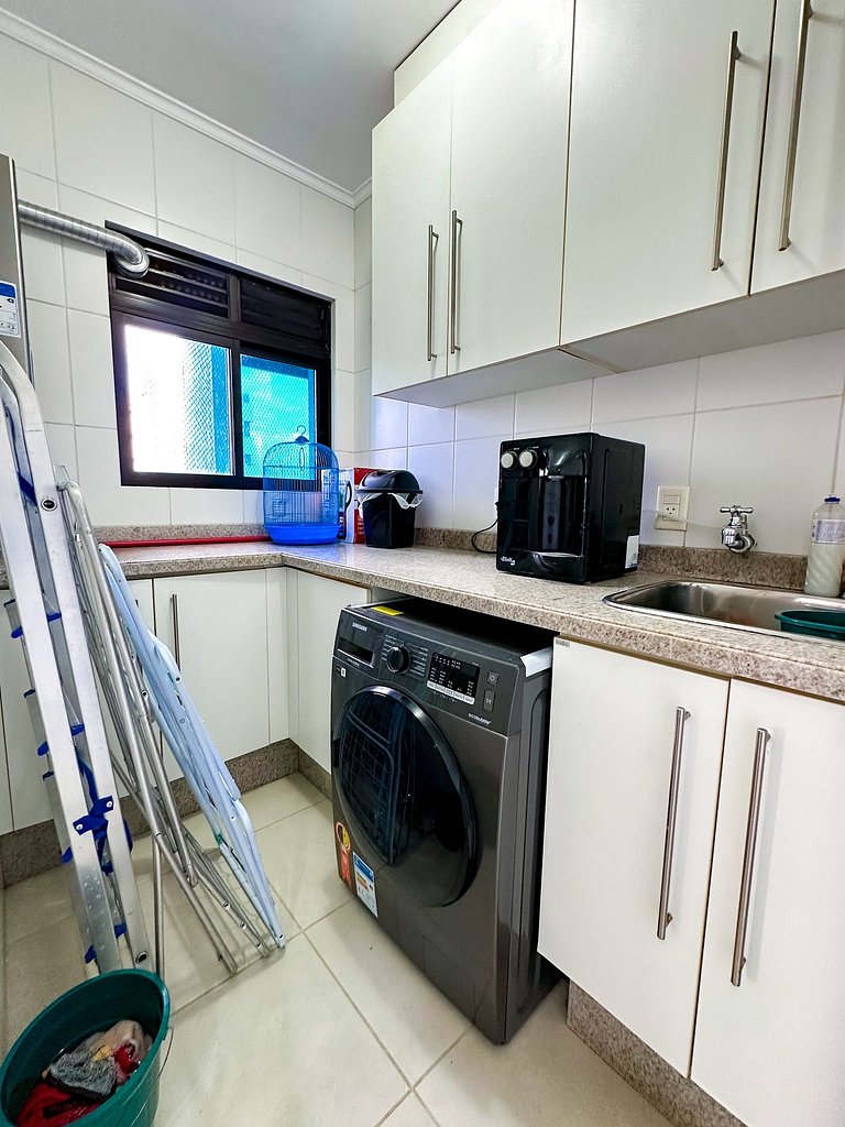 Apto 2 Quartos – 2 Vagas – Centro BC