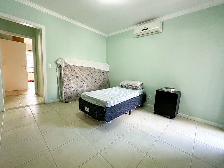 Apto 2 Quartos – 2 Vagas – Centro BC