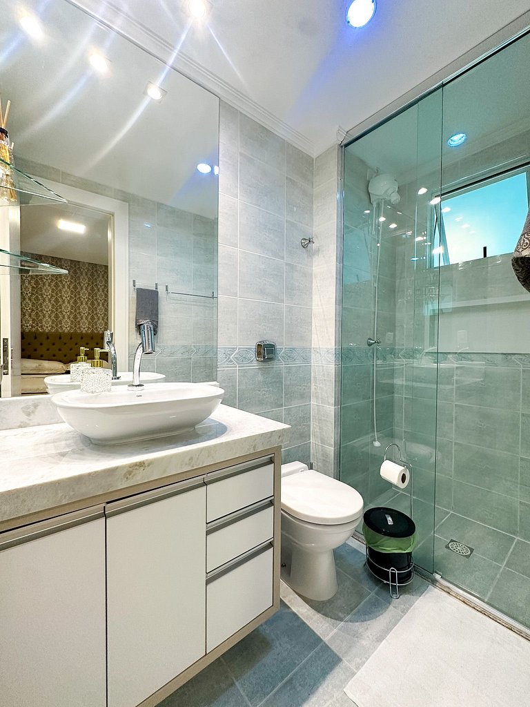 Apto 3 Quartos (1 suite) - 1 Vaga - Centro BC