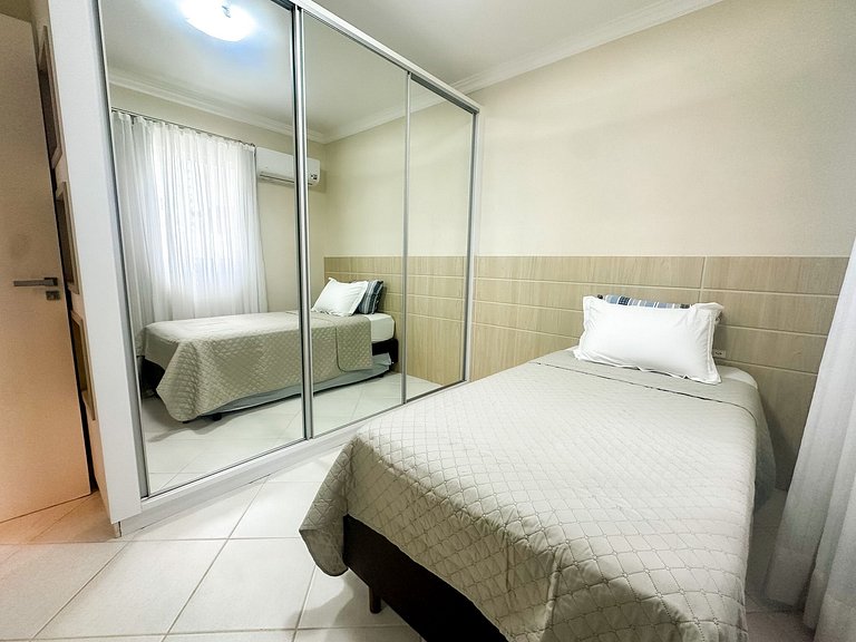 Apto 3 Quartos (1 suite) - 1 Vaga - Centro BC