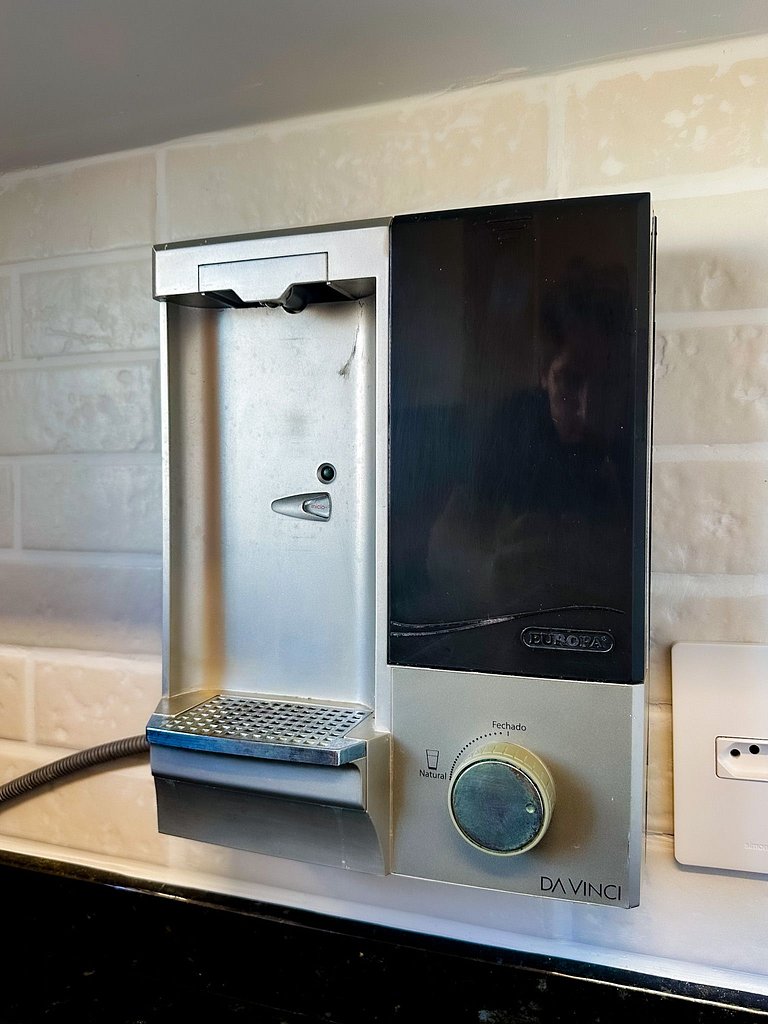 Frente Mar 3 Suítes + 2 Vagas | Monte Olympos