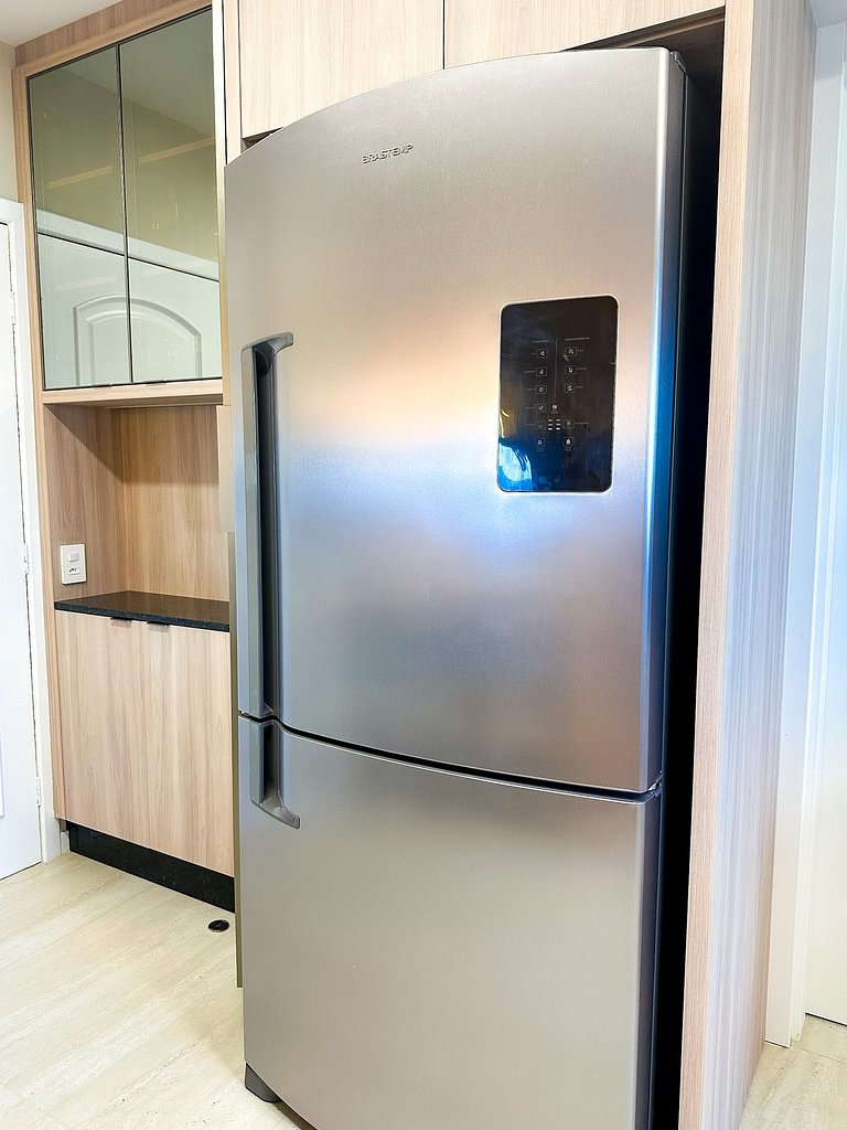 Frente Mar 3 Suítes + 2 Vagas | Monte Olympos