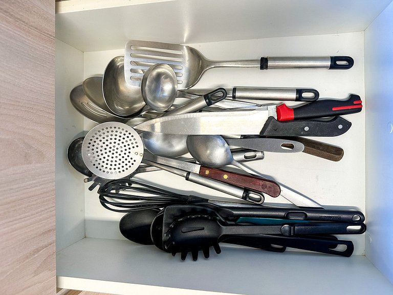 Frente Mar 3 Suítes + 2 Vagas | Monte Olympos