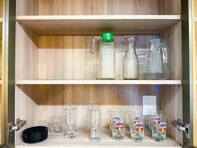 Frente Mar 3 Suítes + 2 Vagas | Monte Olympos