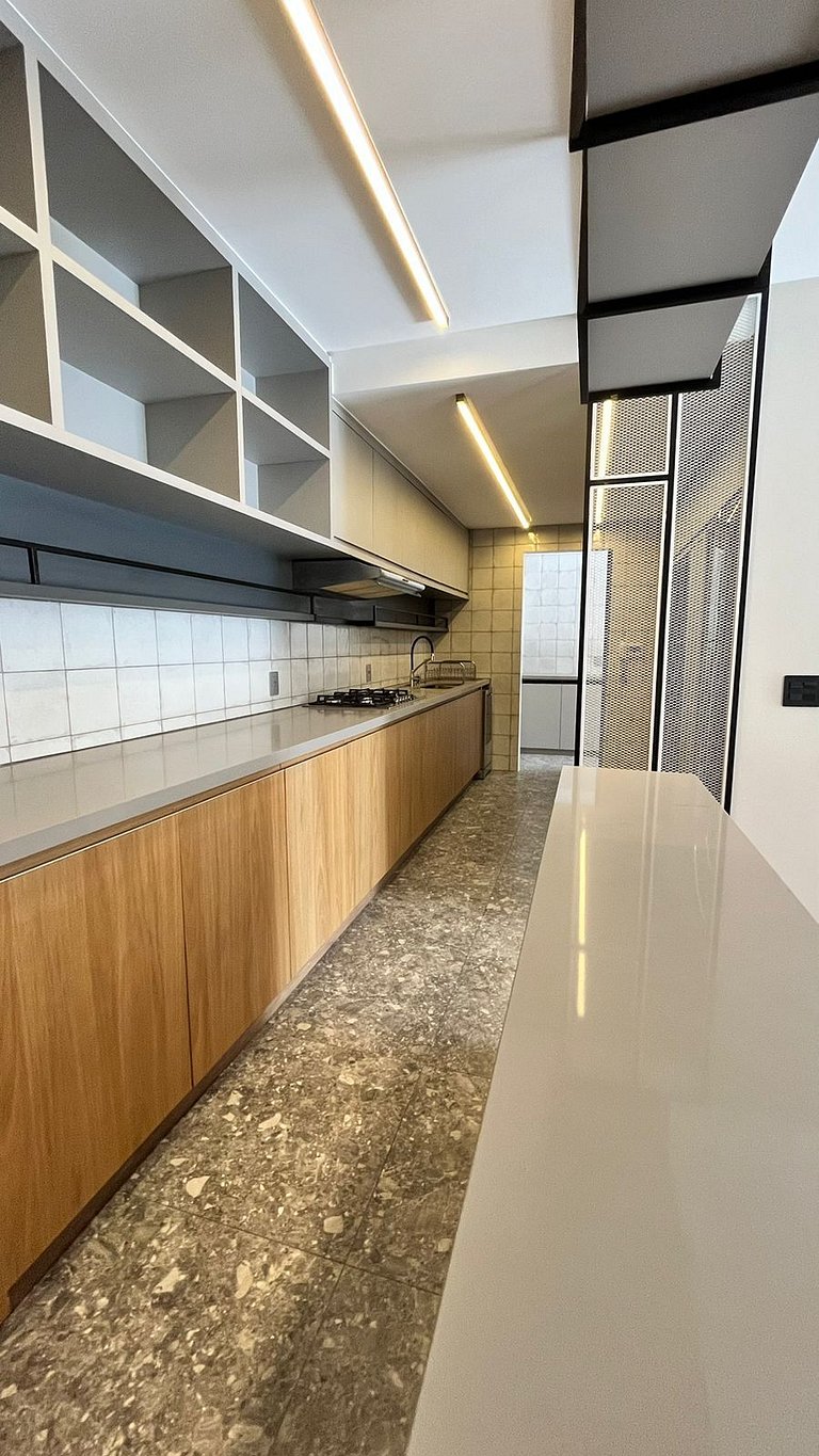 Casa 3 Suítes – Apenas 600m da Praia dos Amores