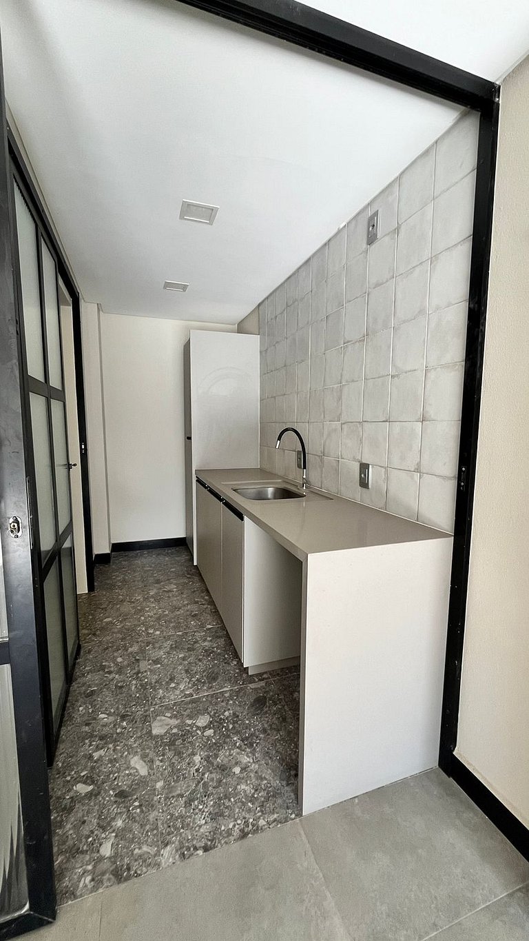 Casa 3 Suítes – Apenas 600m da Praia dos Amores