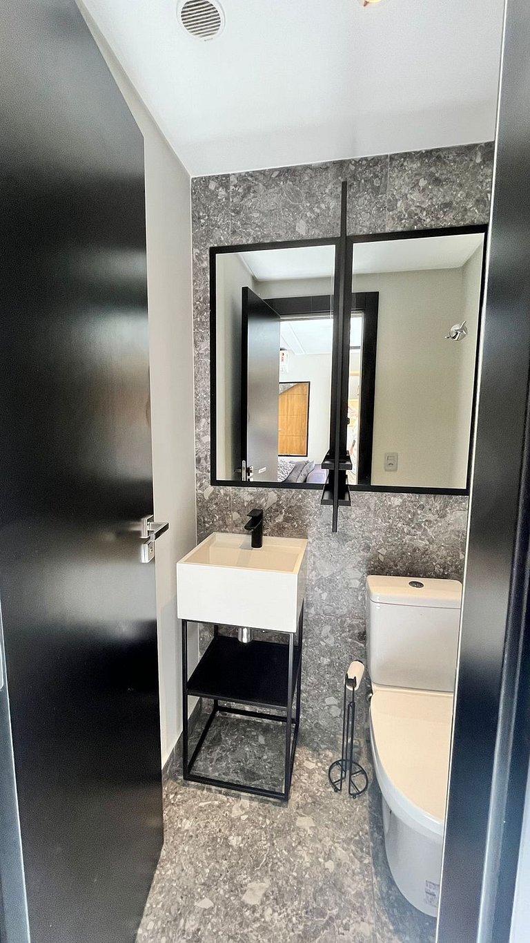 Casa 3 Suítes – Apenas 600m da Praia dos Amores