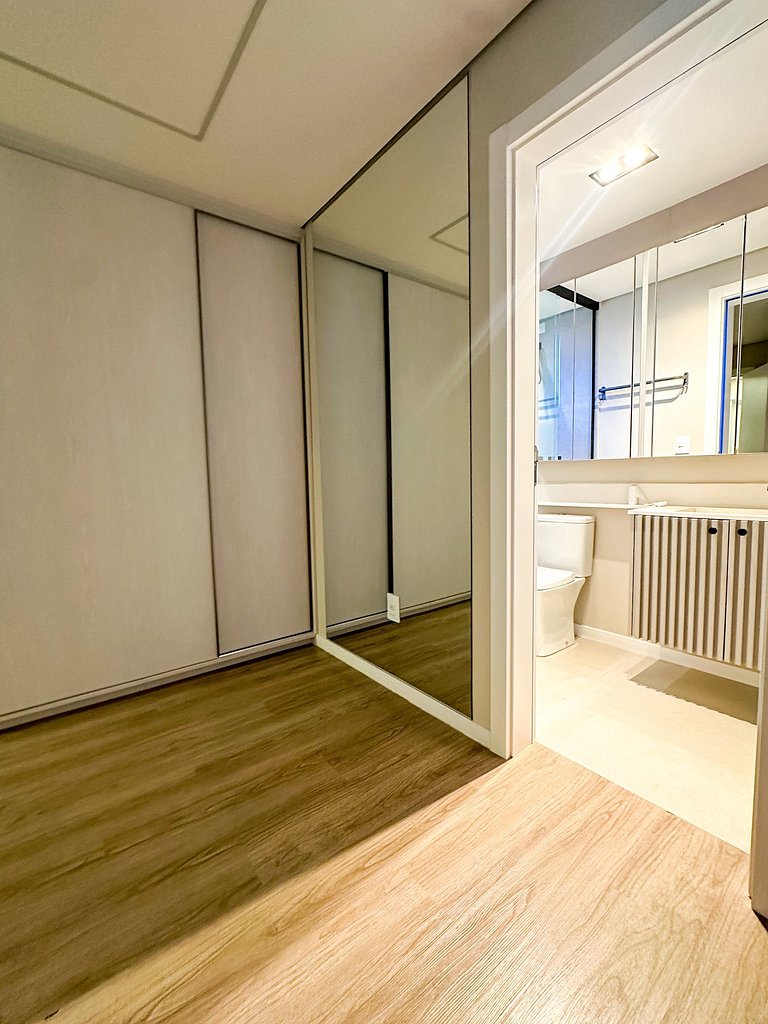 Apto 2 Quarto - 2 Vagas - Praia Brava